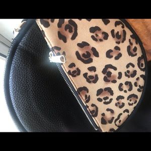 H&M Bags - H&M round purse with gold hardware H&M Bags - H&M round purse with gold hardware